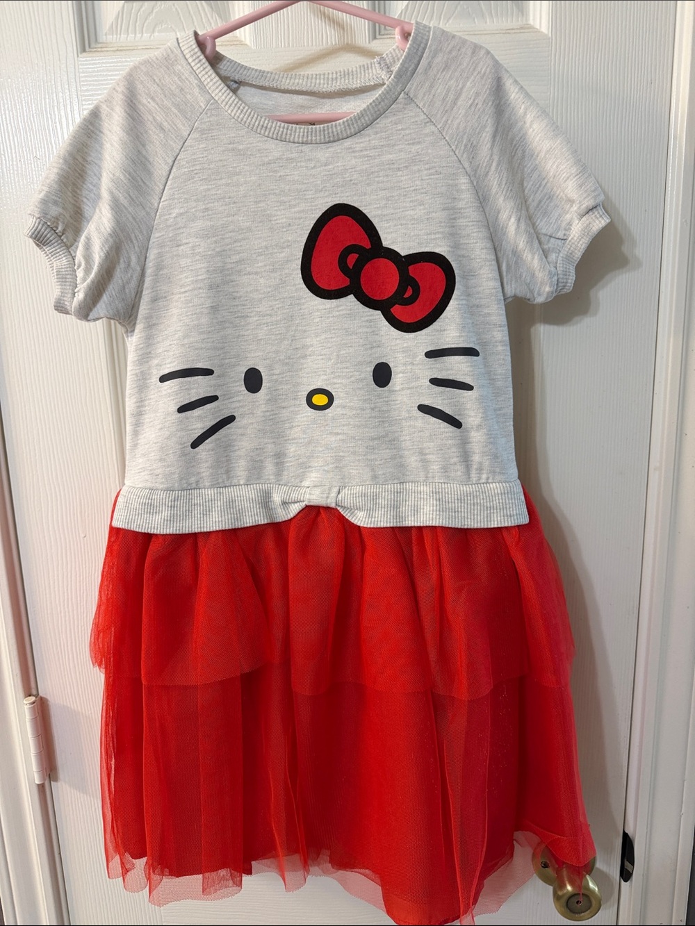 Hello Kitty by Sanrio Gray Top with Red Bow and Red Tulle Skirt size 7/8